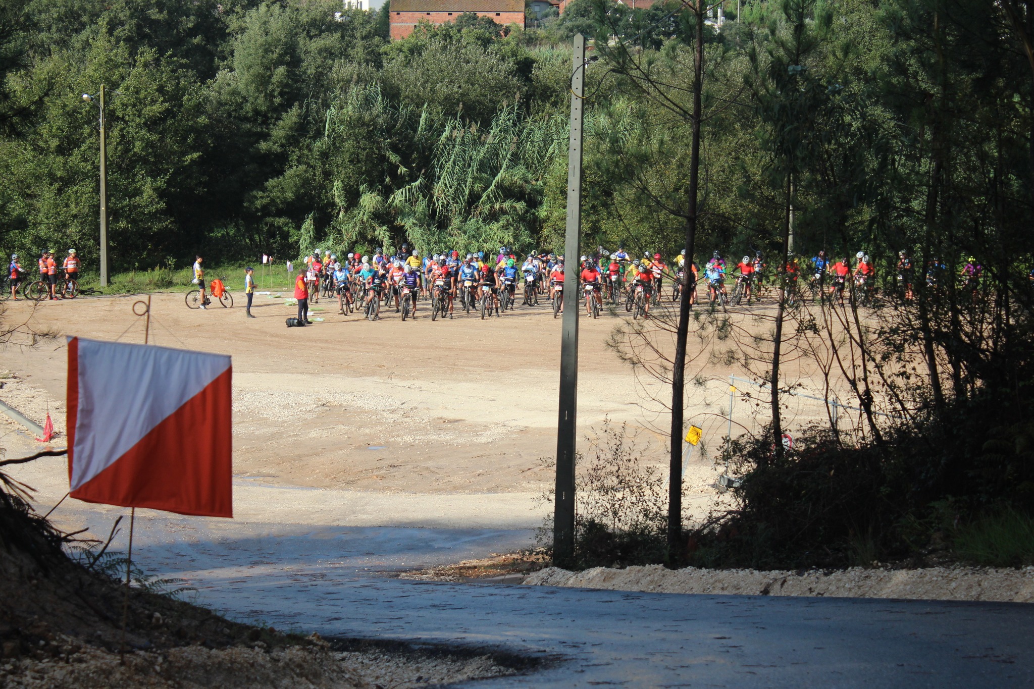 foto_btt_partida.jpg foto_btt_partida.jpg